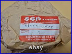 NOS 11111-27C10 RM125 L 1990 Genuine Suzuki Cylinder Head NOS 11111-27C10 RM125 L 1990 Genuine Suzuki Cylinder Head