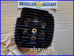 NOS 11111-41501 1978 / 1979 PE175 C / N Genuine Suzuki Cylinder Head