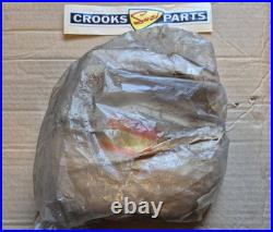 NOS 11111-41501 1978 / 1979 PE175 C / N Genuine Suzuki Cylinder Head NOS 11111-41501 1978 / 1979 PE175 C / N Genuine Suzuki Cylinder Head