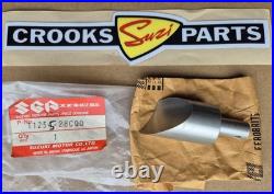 NOS 11255-28C00 1989 RM250 K Genuine Suzuki Left Hand Exhaust Valve NOS 11255-28C00 1989 RM250 K Genuine Suzuki Left Hand Exhaust Valve