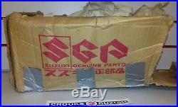 NOS 11300-41830 RM125 Genuine Suzuki Crankcase Set