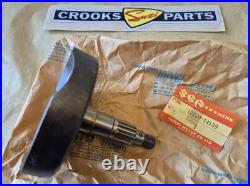 NOS 12220-14120 1983 RM125 D Genuine Suzuki Right Hand Crankshaft Half