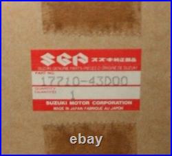 NOS 17710-43D00 RM125 Genuine Suzuki Right Hand Radiator