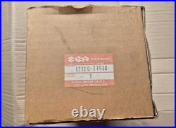 NOS 17720-27C30 1991 RM125 M Genuine Suzuki Left Hand Radiator NOS 17720-27C30 1991 RM125 M Genuine Suzuki Left Hand Radiator