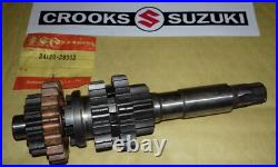 NOS 24120-28302 TM100 / TM125 Genuine Suzuki Clutch Countershaft Assy