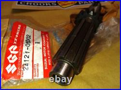 NOS 24121-05D02 RMX250 Genuine Suzuki 14T Clutch Countershaft NOS 24121-05D02 RMX250 Genuine Suzuki 14T Clutch Countershaft