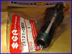 NOS 24121-05D02 RMX250 Genuine Suzuki 14T Clutch Countershaft NOS 24121-05D02 RMX250 Genuine Suzuki 14T Clutch Countershaft