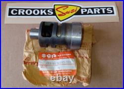 NOS 25310-14213 1982 RM250 Z Genuine Suzuki Gear Shifting Cam / Cam Barrel NOS 25310-14213 1982 RM250 Z Genuine Suzuki Gear Shifting Cam / Cam Barrel