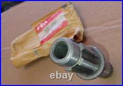 NOS 26211-05D01 RMX250 / RM250 / RM125 Genuine Suzuki Kickstart Shaft NOS 26211-05D01 RMX250 / RM250 / RM125 Genuine Suzuki Kickstart Shaft