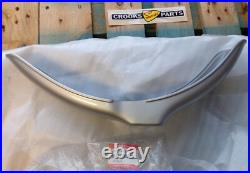 NOS 53111-46401-13L RM50 / DS80 C 1978 Genuine Suzuki Silver Front Mudguard
