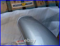 NOS 53111-46401-13L RM50 / DS80 C 1978 Genuine Suzuki Silver Front Mudguard