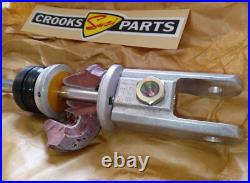 NOS 62120-01B40 1988 RM125 J Suzuki Shock Damper Rod Assy. Has damaged stopper NOS 62120-01B40 1988 RM125 J Suzuki Shock Damper Rod Assy. Has damaged stopper