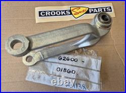 NOS 62600-01860 RM125 H/J 1987/1988 Rear Suspension Cushion Lever Rod Set