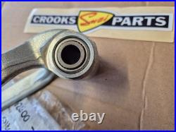 NOS 62600-01860 RM125 H/J 1987/1988 Rear Suspension Cushion Lever Rod Set