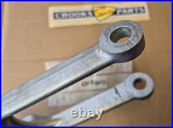 NOS 62600-01860 RM125 H/J 1987/1988 Rear Suspension Cushion Lever Rod Set