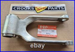 NOS 62600-01890 RM250 H / J 1987 / 1988 Rear Suspension Cushion Lever Rod Set NOS 62600-01890 RM250 H / J 1987 / 1988 Rear Suspension Cushion Lever Rod Set