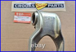 NOS 62600-01890 RM250 H / J 1987 / 1988 Rear Suspension Cushion Lever Rod Set NOS 62600-01890 RM250 H / J 1987 / 1988 Rear Suspension Cushion Lever Rod Set