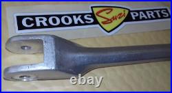 NOS 62600-14871 1983 RM250 D Suzuki Right Hand Rear Suspension Cushion Lever Rod NOS 62600-14871 1983 RM250 D Suzuki Right Hand Rear Suspension Cushion Lever Rod
