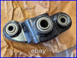 NOS 62601-01820 GS500 1991 to 2006 Suzuki Lower Rear Suspension Cushion Lever
