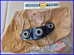 NOS 62601-01820 GS500 1991 to 2006 Suzuki Lower Rear Suspension Cushion Lever