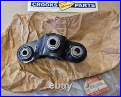 NOS 62601-01820 GS500 1991 to 2006 Suzuki Lower Rear Suspension Cushion Lever