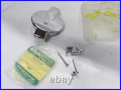 NOS OEM Suzuki 1971-72 T500 GT380 GT550 gt380 Fuel Tank Cap 44200-15100 NOS OEM Suzuki 1971-72 T500 GT380 GT550 gt380 Fuel Tank Cap 44200-15100