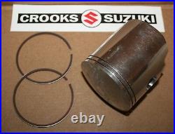 NOS Suzuki RM250 +. 25mm Suzuki Piston & Ring Set, 12110-41702 & 12140-40701