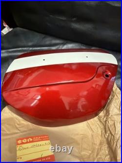 NOS suzuki t350 t250 side panel left hand 1970