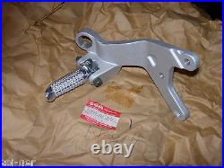 New Suzuki GSXR-750 Right Rear Pillion Foot Peg Exhaust Hanger 43600-17E10 NOS