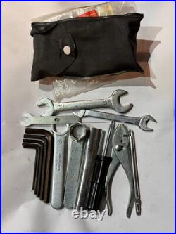 Nos 1986-87 Suzuki Rg250 Tool Kit 09800-00262 Roy Nos 1986-87 Suzuki Rg250 Tool Kit 09800-00262 Roy