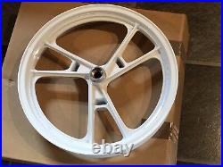 Nos. 86-88 RG125 GAMMA New SUZUKI MT1.85x16 White Front Wheel 54111-36A02-28W