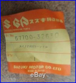 Nos Oem Suzuki Ts400 73-77 Left Handle Switch Assembly Lh Horn Turn 57700-32630