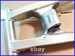 Nos Suzuki DR650 DR 650 SWINGING ARM ASSY, REAR 61000-32E20 61000-32E00