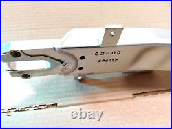 Nos Suzuki DR650 DR 650 SWINGING ARM ASSY, REAR 61000-32E20 61000-32E00