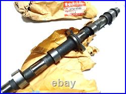 Nos Suzuki GS550 GSX550 GS GSX 550 Camshaft, Intake 12711-43403