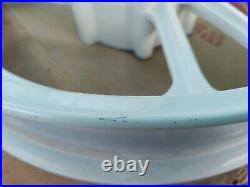 Nos Suzuki GSX600 GSX 600 F GSX600F Wheel, Front (17xmt2.50) 54111-30B03-28W