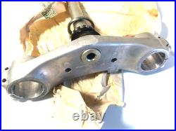 Nos Suzuki GSXR 600 GSX-R600 1996-2000 Front STEM, STEERING 51410-34E00
