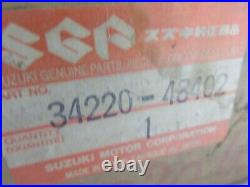 Nos Suzuki GS GSX 550 GSX550 GS550 TACHOMETER 34220-43402