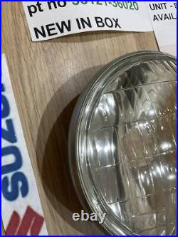 SUZUKI GT125 NOS HEADLIGHT HEAD LAMP LENS STANLEY 6.0789 pt no 35121-36020 NEW