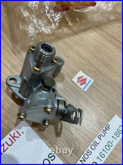 SUZUKI GT250 KLMABC 73-78 NOS Oil Pump Assembly pt 16100-18620 NEW