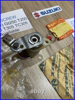 SUZUKI GT250 T250 T305 T350 TC305 NOS Clutch Release Assembly pt 23200-18000 NEW SUZUKI GT250 T250 T305 T350 TC305 NOS Clutch Release Assembly pt 23200-18000 NEW