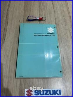 SUZUKI GT750 j/k SERVICE MANUAL PRINTED IN JAPAN 1976 LOVELY INTERNAL PAGES NOS