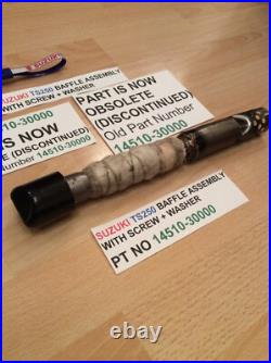 SUZUKI TS250 KLMA 73-76 NOS BAFFLE WITH SCREW PT 14510-30000 WithPARTS TAG + BAG