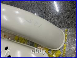 Suzuki 71-73 TS125 TS125R/J/K 73 TS185 TS185K Front&Rear Fender White NOS Japan Suzuki 71-73 TS125 TS125R/J/K 73 TS185 TS185K Front&Rear Fender White NOS Japan
