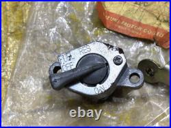 Suzuki 72-74 RV50 RV90 RV125 Fuel Cock Petcock NOS Genuine Japan P/N 44300-27820