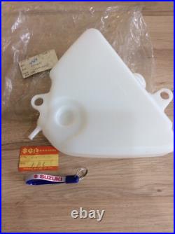 Suzuki A100 Nos Oil Tank Resevoir New In Suzuki Parts Bag Pt 44611-22502