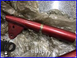 Suzuki A80 A100 A100-4 A100K/L/M Bracket Headlamp Red &Steering Stem&Head NOS Suzuki A80 A100 A100-4 A100K/L/M Bracket Headlamp Red &Steering Stem&Head NOS