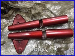 Suzuki A80 A100 A100-4 A100K/L/M Bracket Headlamp Red &Steering Stem&Head NOS Suzuki A80 A100 A100-4 A100K/L/M Bracket Headlamp Red &Steering Stem&Head NOS