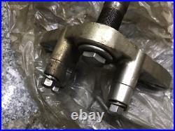 Suzuki A80 A100 A100-4 A100K/L/M Bracket Headlamp Red &Steering Stem&Head NOS Suzuki A80 A100 A100-4 A100K/L/M Bracket Headlamp Red &Steering Stem&Head NOS