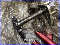 Suzuki A80 A100 A100-4 A100K/L/M Bracket Headlamp Red &Steering Stem&Head NOS Suzuki A80 A100 A100-4 A100K/L/M Bracket Headlamp Red &Steering Stem&Head NOS